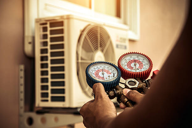 Professional Hvac technician working in Warners, NY